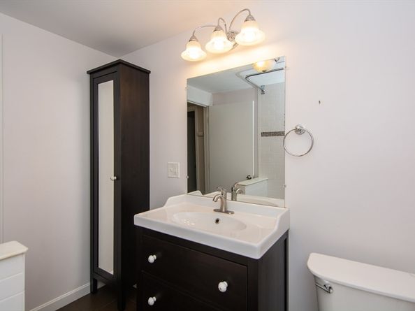 14 Holm Ct 2, Malden MA 02148