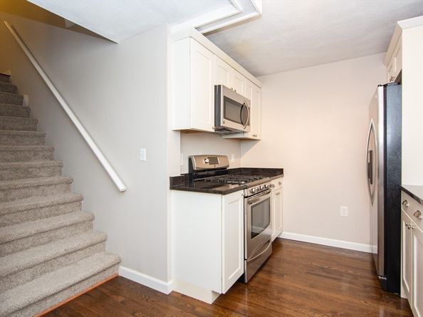 14 Holm Ct 2, Malden MA 02148