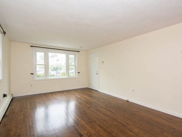 14 Holm Ct 2, Malden MA 02148
