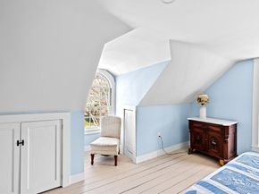 18 Pine Island Rd, Mattapoisett MA 02739