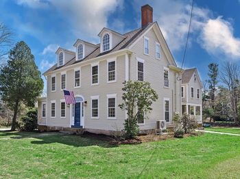 18 Pine Island Rd