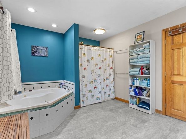 9 Stagecoach Rd, Princeton MA 01541
