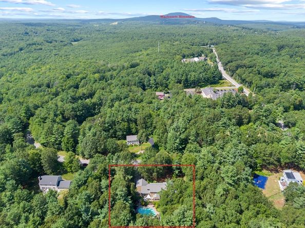 9 Stagecoach Rd, Princeton MA 01541