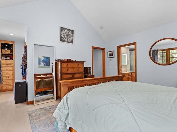 9 Stagecoach Rd, Princeton MA 01541