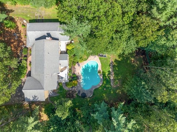 9 Stagecoach Rd, Princeton MA 01541