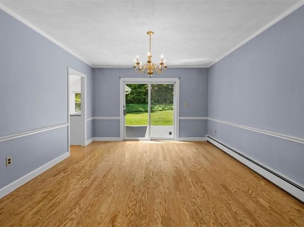 15 Woodridge Rd, Dover MA 02030