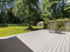 15 Woodridge Rd, Dover MA 02030