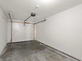 18 Danielles Way, Worcester MA 01606