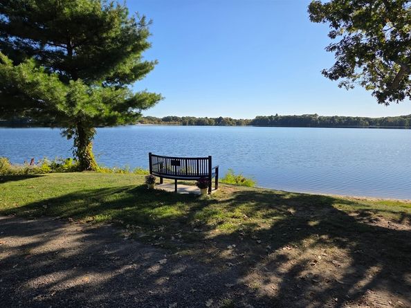3102 Peters Farm Way 102, Westborough MA 01581