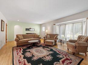 9 Chase St, Newburyport MA 01950
