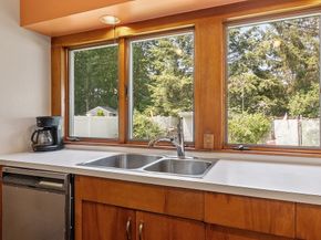 9 Chase St, Newburyport MA 01950