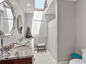 9 Chase St, Newburyport MA 01950