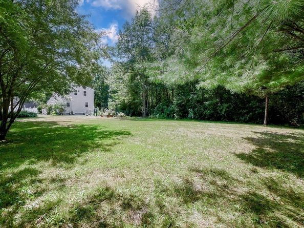 82 Dexter Road, Marion MA 02738