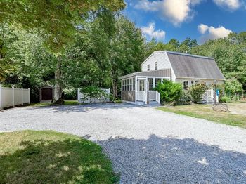82 Dexter Road