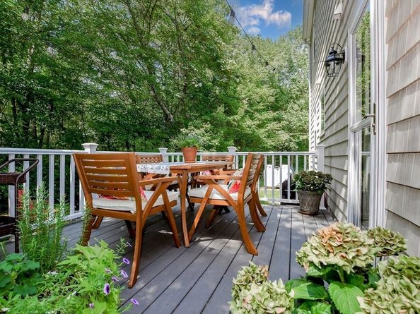 82 Dexter Road, Marion MA 02738