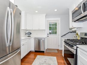 82 Dexter Road, Marion MA 02738