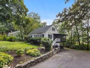 84 Central St, Acton MA 01720