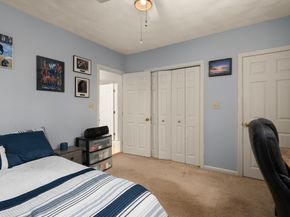 20 Hemlock Rd, Tewksbury MA 01876