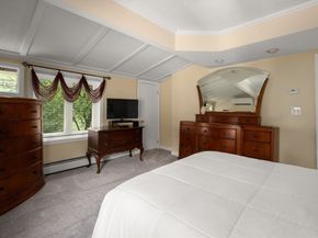 20 Hemlock Rd, Tewksbury MA 01876