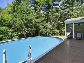 20 Hemlock Rd, Tewksbury MA 01876