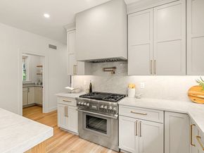 2 Stephanie Street, Burlington MA 01803