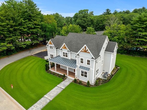 2 Stephanie Street, Burlington MA 01803