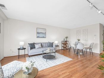 4 Summit Drive