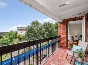 4 Summit Drive 413, Reading MA 01867