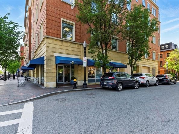 2 Cumston Street 2, Boston MA 02118