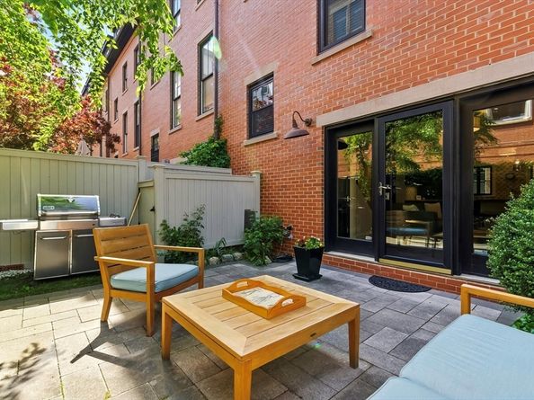 2 Cumston Street 2, Boston MA 02118