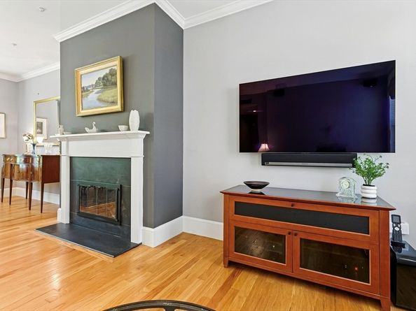 2 Cumston Street 2, Boston MA 02118