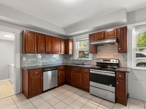 2 Grout Ct, Worcester MA 01610