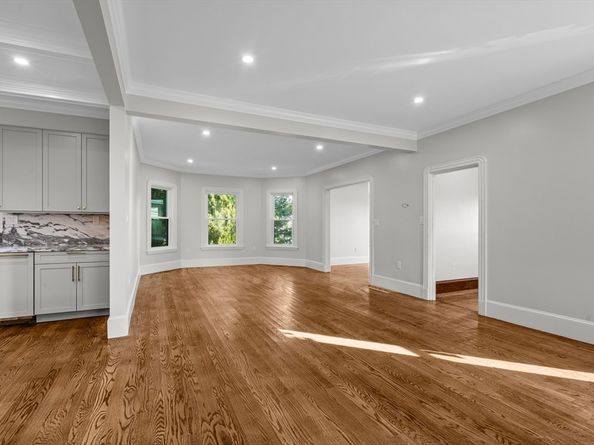 199 Palfrey St, Watertown MA 02472