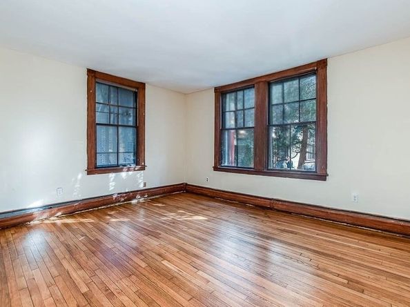 1000 Centre Street 4, Boston MA 02130