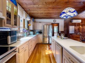 161 Sassamon Ave, Milton MA 02186