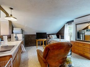 161 Sassamon Ave, Milton MA 02186