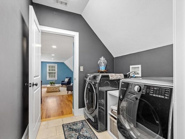 45 Summer St, Duxbury MA 02332