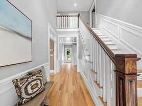 45 Summer St, Duxbury MA 02332