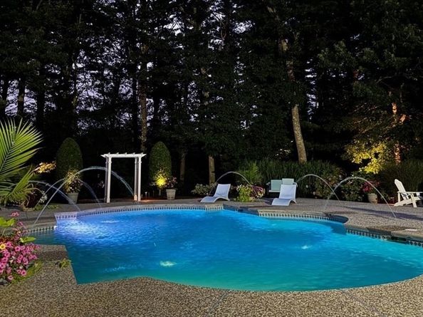 45 Summer St, Duxbury MA 02332