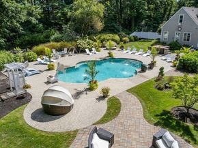 45 Summer St, Duxbury MA 02332