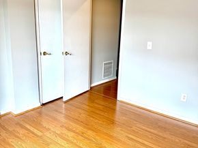 1 Seal Harbor Rd 215, Winthrop MA 02152