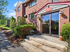 23 Spencer Rd 32F, Boxborough MA 01719