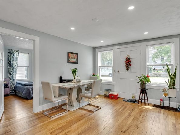 30 Donlon St, Framingham MA 01701
