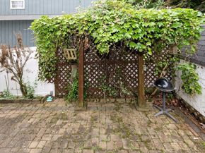 11 Azalea Ln 11, Marlborough MA 01752