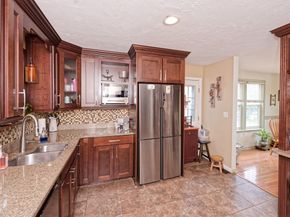 11 Azalea Ln 11, Marlborough MA 01752