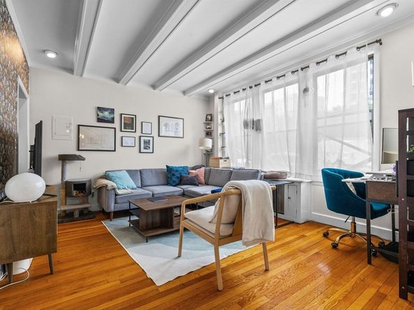 1486 Commonwealth Ave 4, Boston MA 02135