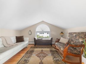 36 Lennox Rd, Nahant MA 01908
