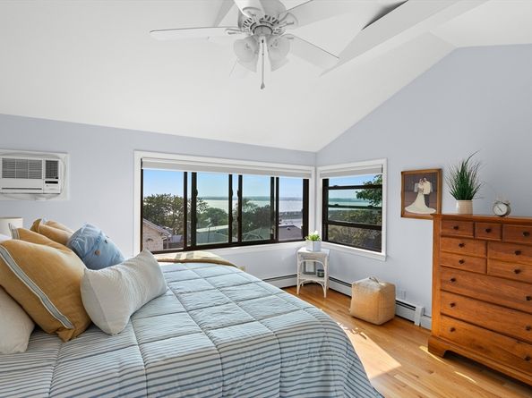 36 Lennox Rd, Nahant MA 01908