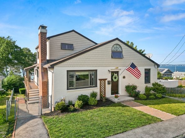 36 Lennox Rd, Nahant MA 01908