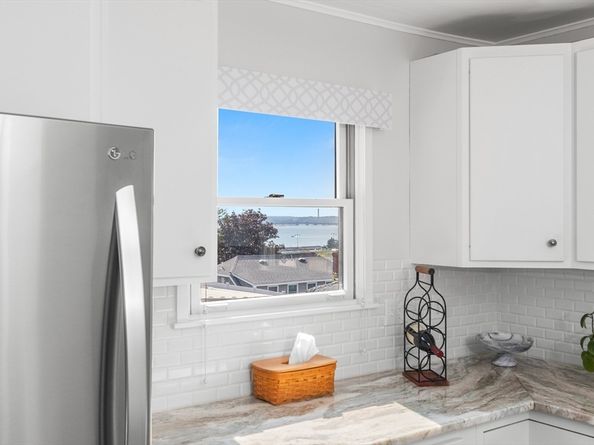 36 Lennox Rd, Nahant MA 01908